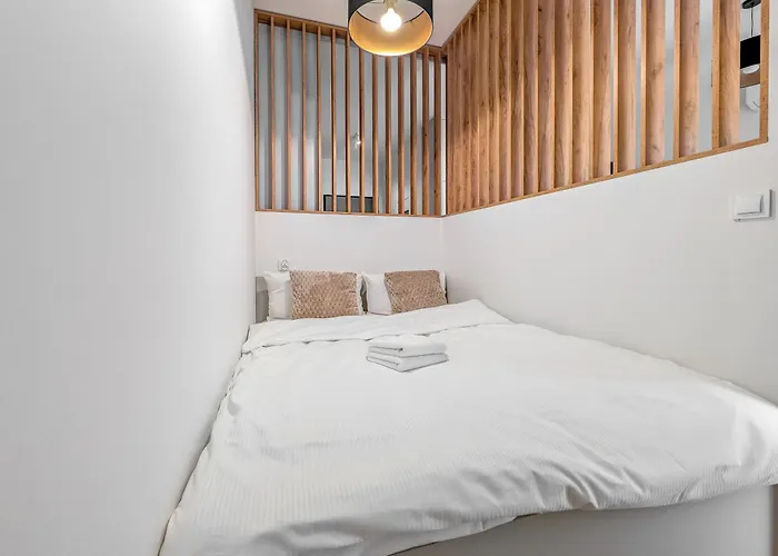 Czysta Urban Living By Bookinghost *